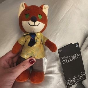 NWT Nick Wilde Nuimo Plush